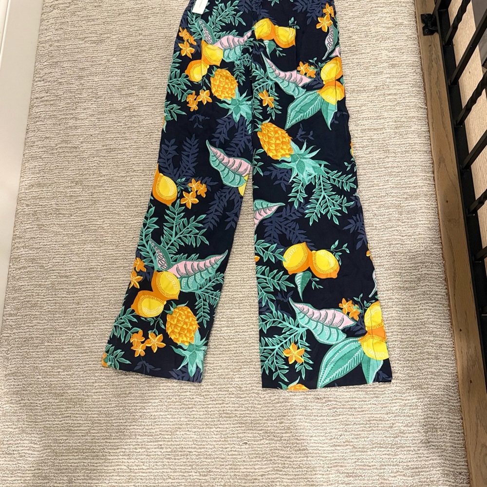 Anthropologie MAEVE Navy Floral Straight Leg Pants